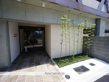 三の丸殿[1LDK/56.55m2]のエントランス