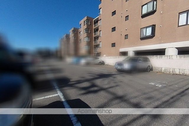 ロイヤルマンションの外観写真