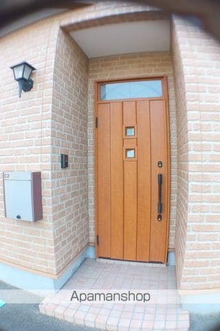 ハーヴェストIの玄関写真