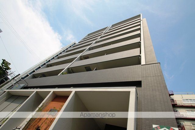 新大阪南グランドマンションの外観写真