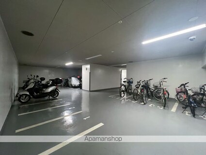 プラネッタシティめじろ台[3LDK/85.48m2]の共用部2