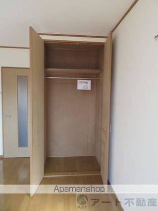 ブラウンハイム土居田[1K/24.8m2]の収納