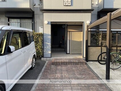 サンビレッジ一ツ橋　Ａ棟[4DK/67.42m2]のエントランス