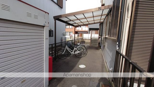 パインヒルズきそ川の玄関写真