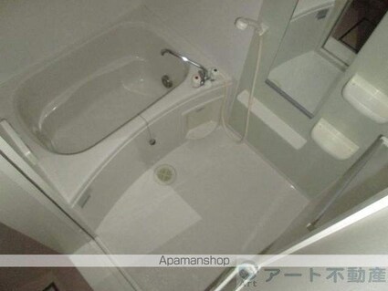 愛媛県松山市北条[1LDK/41.98m2]のバス