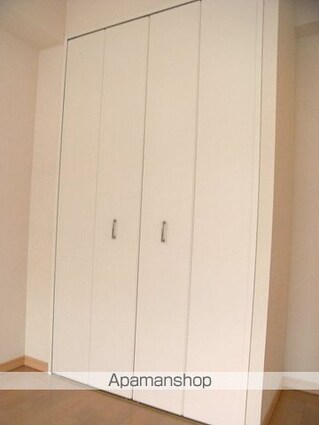 エスティメゾン中野富士見町[1LDK/46.8m2]の収納