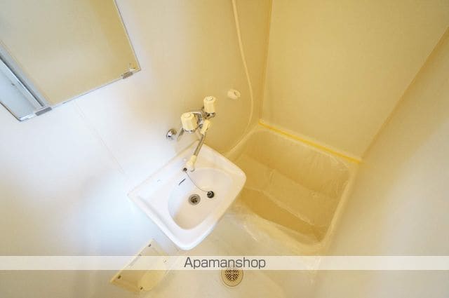 西町ロイヤルマンションの内装写真