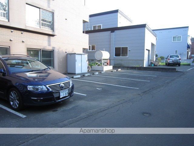 フォレスト神宮前の外観写真