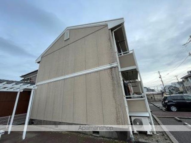アドバンテージB棟の外観写真