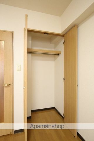 スカイコート中野第二の内装写真