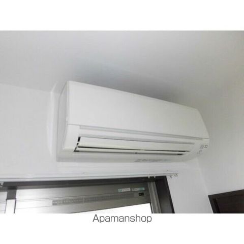 LEO CUTTE.の内装写真