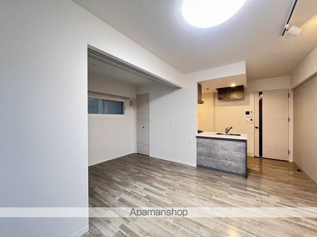 SーRESIDENCE近代美術館前の内装写真