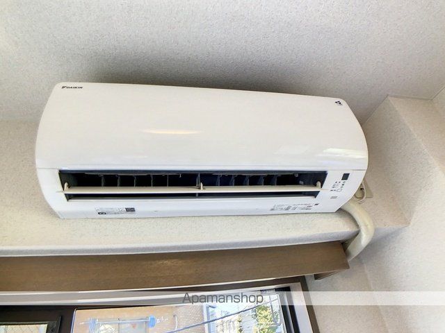 小田急電鉄小田原線 相模大野駅 徒歩12分 4階建 築33年の内装写真