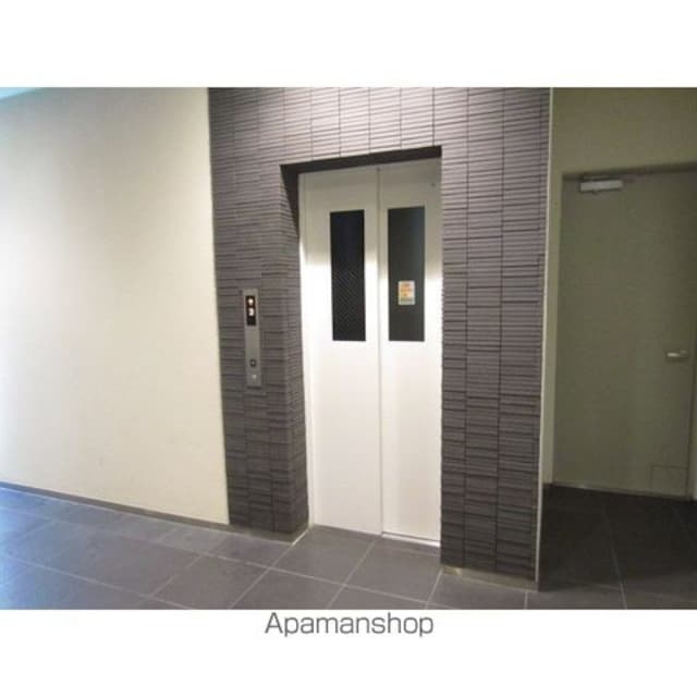 コンフォリア池袋ＤＥＵＸ[1R/30.03m2]の外観3