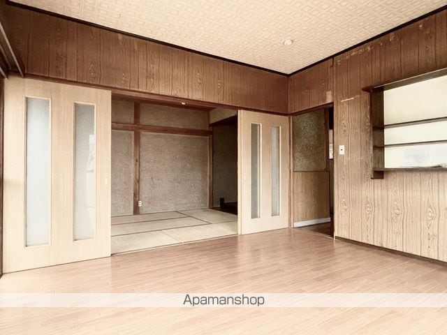 半田山3丁目貸家の内装写真