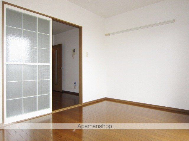 フェニックスSTの内装写真