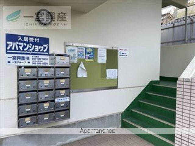 アネーロ鉄砲町の玄関写真