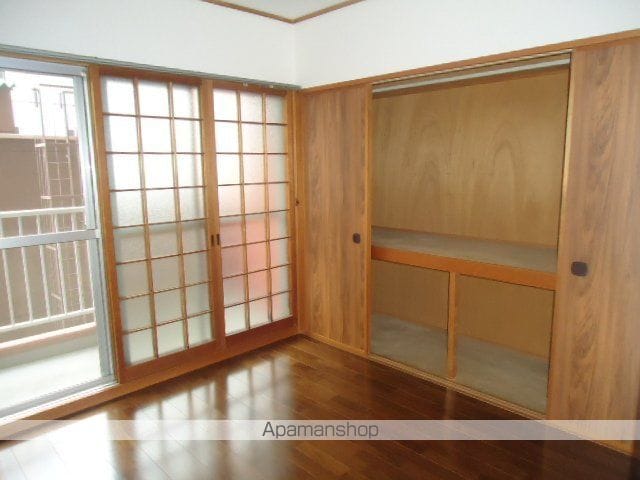朝日プラザ偕楽園の内装写真