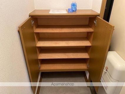 グリーン・ショットＡ・Ｂ[3DK/55.42m2]の玄関