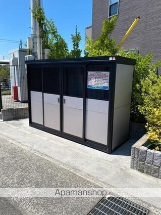 香川県高松市上福岡町[2LDK/57.96m2]の共用部2