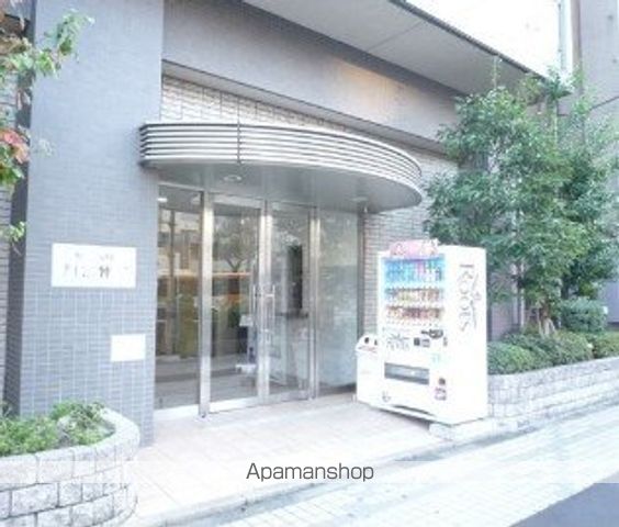 プライムアーバン門前仲町の玄関写真