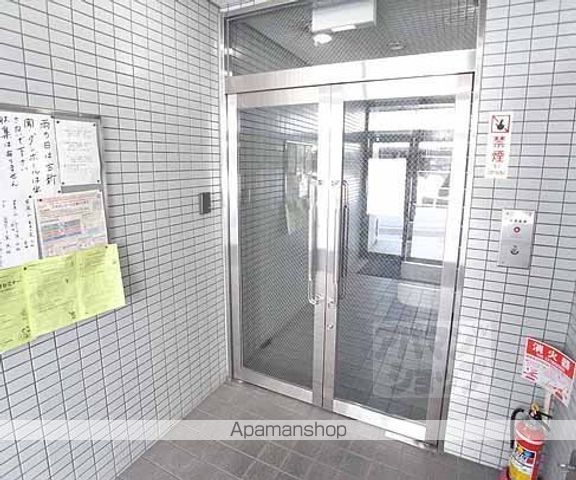 エスポワール川向の玄関写真