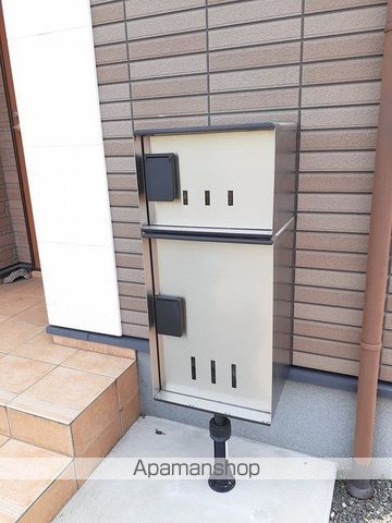 クリスタルコートの内装写真