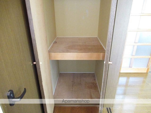 detached 岩手県滝沢市葉の木沢山413-7
地図を見る