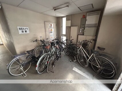 広島県広島市西区己斐本町１丁目[2LDK/57.95m2]の共用部1