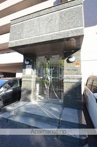 フローラ西原の外観写真