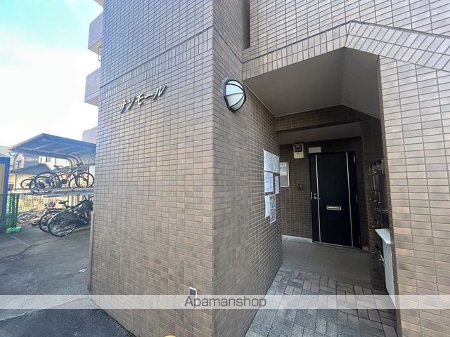 サンモールの玄関写真