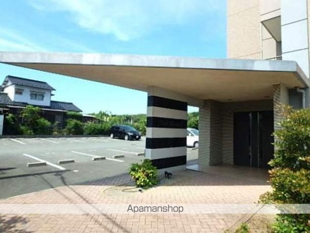 ピークマンションIIの外観写真