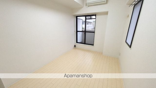 リップルルネ放出の内装写真