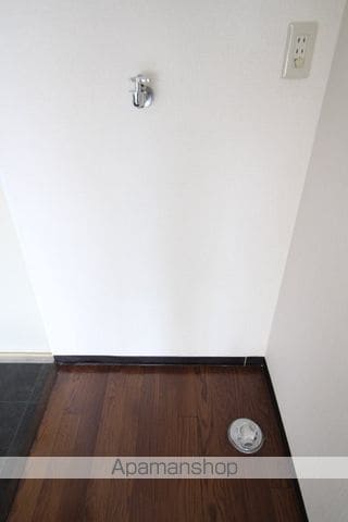 シャトレイーストBの内装写真