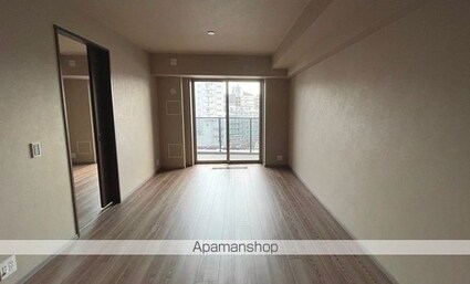 プラウド高田馬場[2LDK/62.04m2]のリビング・居間