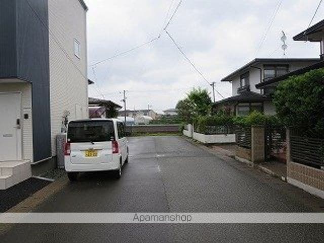 プログレスの周辺写真