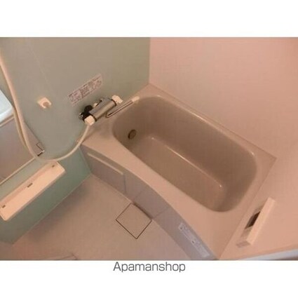 パルトネール豪徳寺Ａ棟[1K/22.09m2]のバス