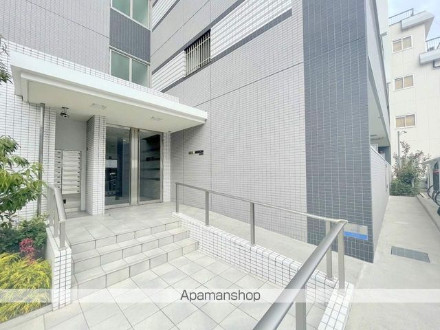 ステラ桜川の玄関写真
