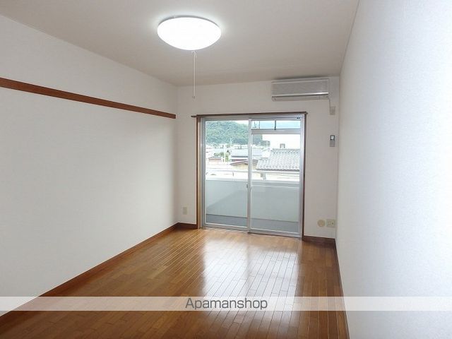 リヴィエール川舩の内装写真