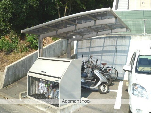 メゾン土井B棟の玄関写真