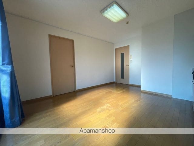 レオパレス中井町3の内装写真