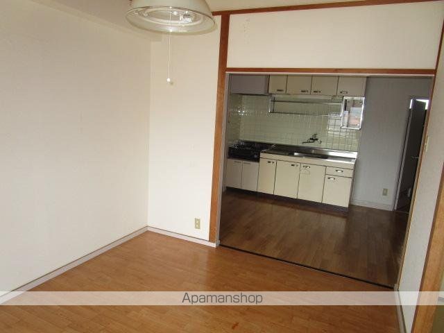 苔口マンションの内装写真