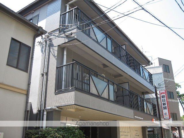 シュエット吉本
