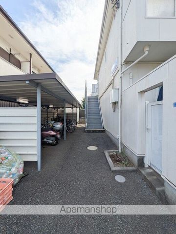 第IIメゾン谷端の玄関写真