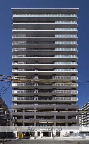 福岡市中央区渡辺通のマンションの外観1