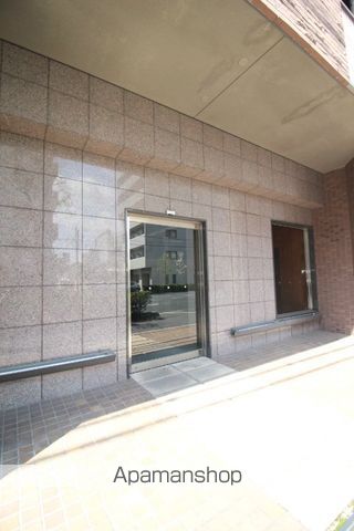 GRAND E’TERNA岡山IIの玄関写真