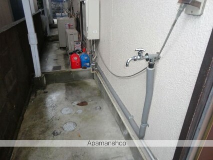高知県高知市一宮西町１丁目[3K/39.74m2]の共用部2