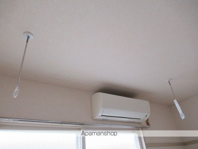 ホワイトコート前九年 Aの内装写真