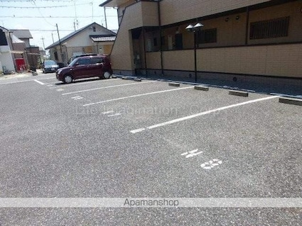 ＭＡＪＥＳＴＹ１９９８[2LDK/44.5m2]の駐車場