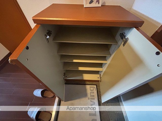 ラトゥール江坂の内装写真